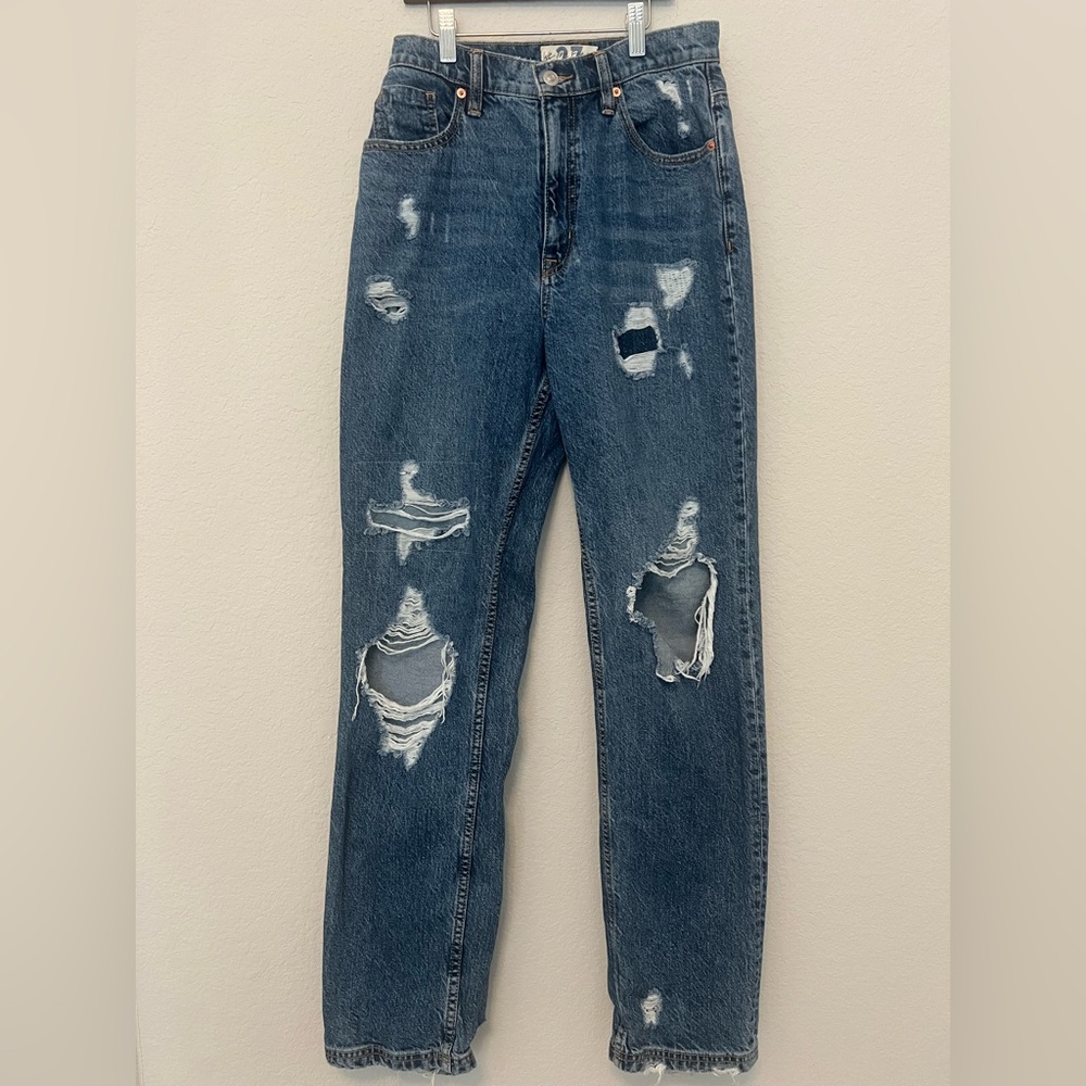 We The Free CRVY Distressed Blue Jean Pants womens size US 27